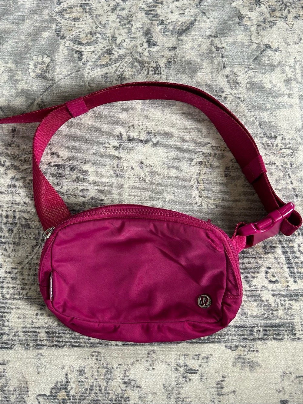 lululemon athletica Fuchsia Crossbody Belt Bag